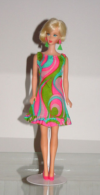 Mod Barbie 1968 Swirly-Cue #1822