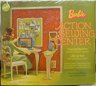 1971 Barbie Action Sewing Center